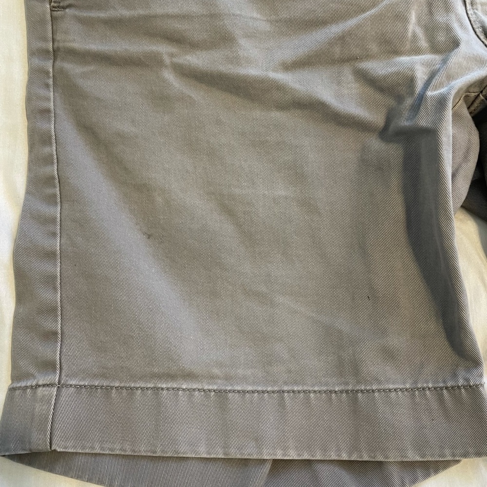 JCrew Men’s Shorts - Picture 5 of 5